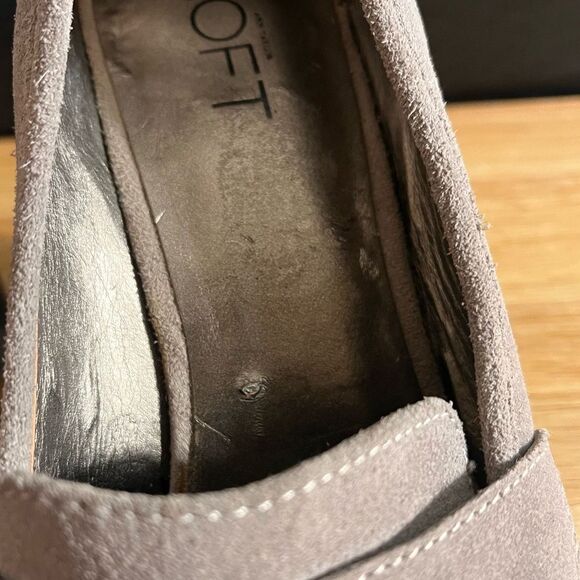 Loft Tan Tassel Heels Size 7.5 - Picture 6 of 11